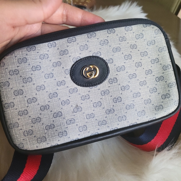 100% Authentic Gucci vintage mini pouch - Picture 5 of 12